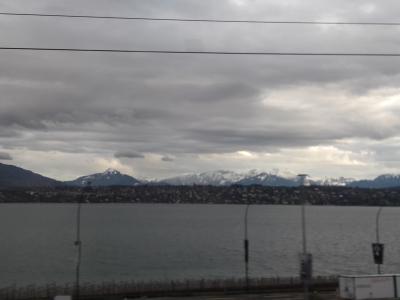 im Zug Richtung Z&uuml;rich, am Genfer See